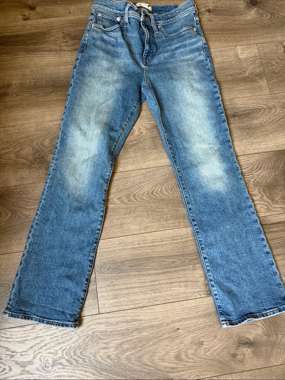 Men's Blue Straight-Leg Jeans - Classic Washed Denim